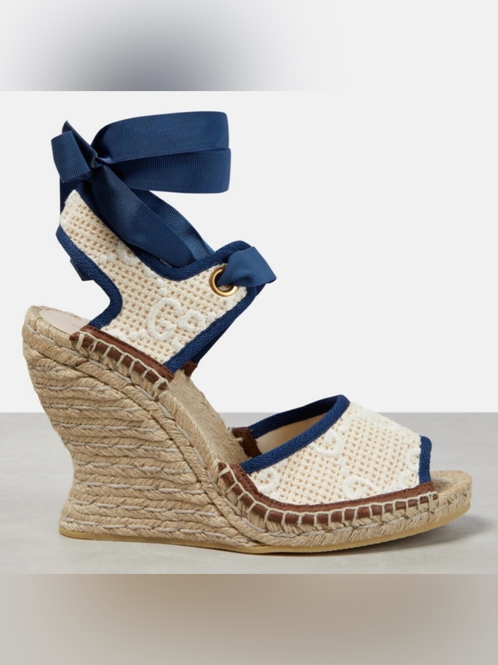 GUCCI GG logo canvas crocheted espadrilles wedges sandals blue cream jute 38 new - Picture 12 of 16